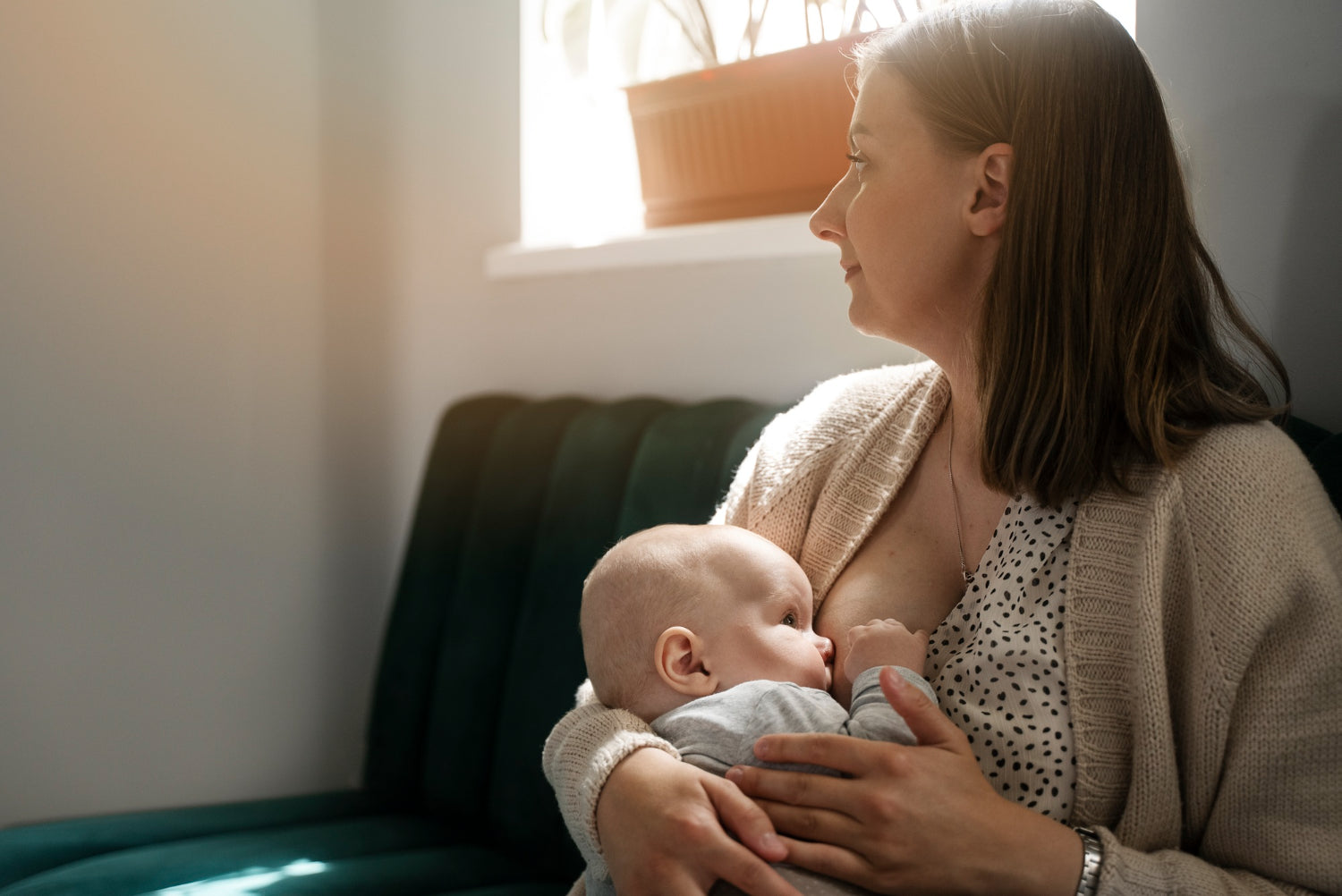 Fed is Best: Why Your Worth as a Mum Isn’t Measured in Millilitres