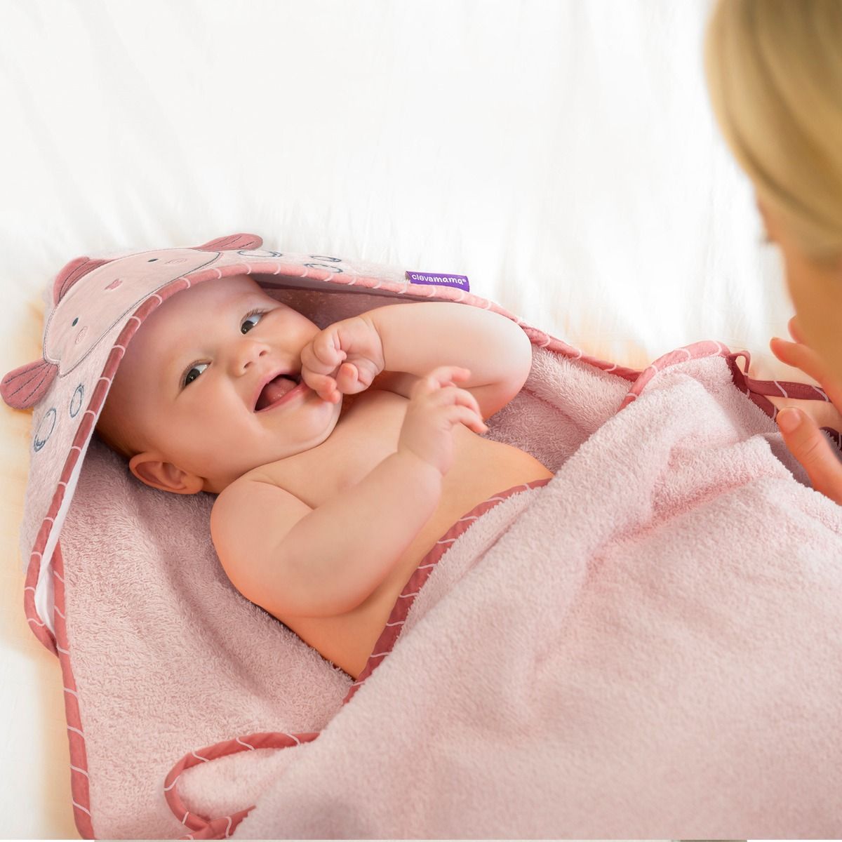 Clevamama Bamboo Extra Large Apron Baby Bath Towel - Pink for baby bath time. MOD & TOD