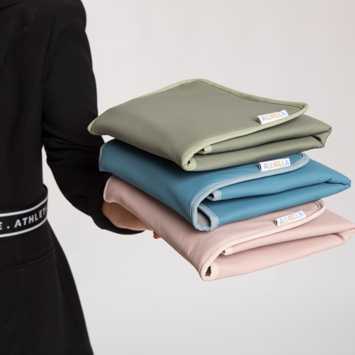 ALL4ELLA Recycled Changing Wallet - Blue | Baby Changing Mat | modandtod.com