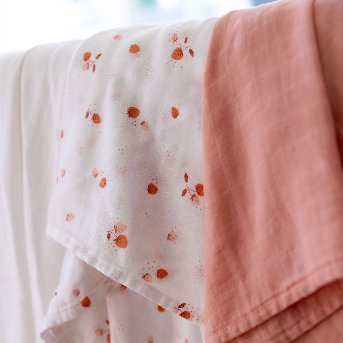 Little Bamboo Muslin Wraps 3pk - Dusty Rose | Swaddle for Baby | modandtod.com