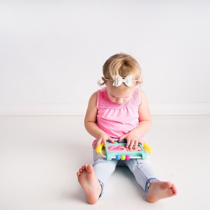 Mobi Peeka developmental mirror for baby. MOD & TOD