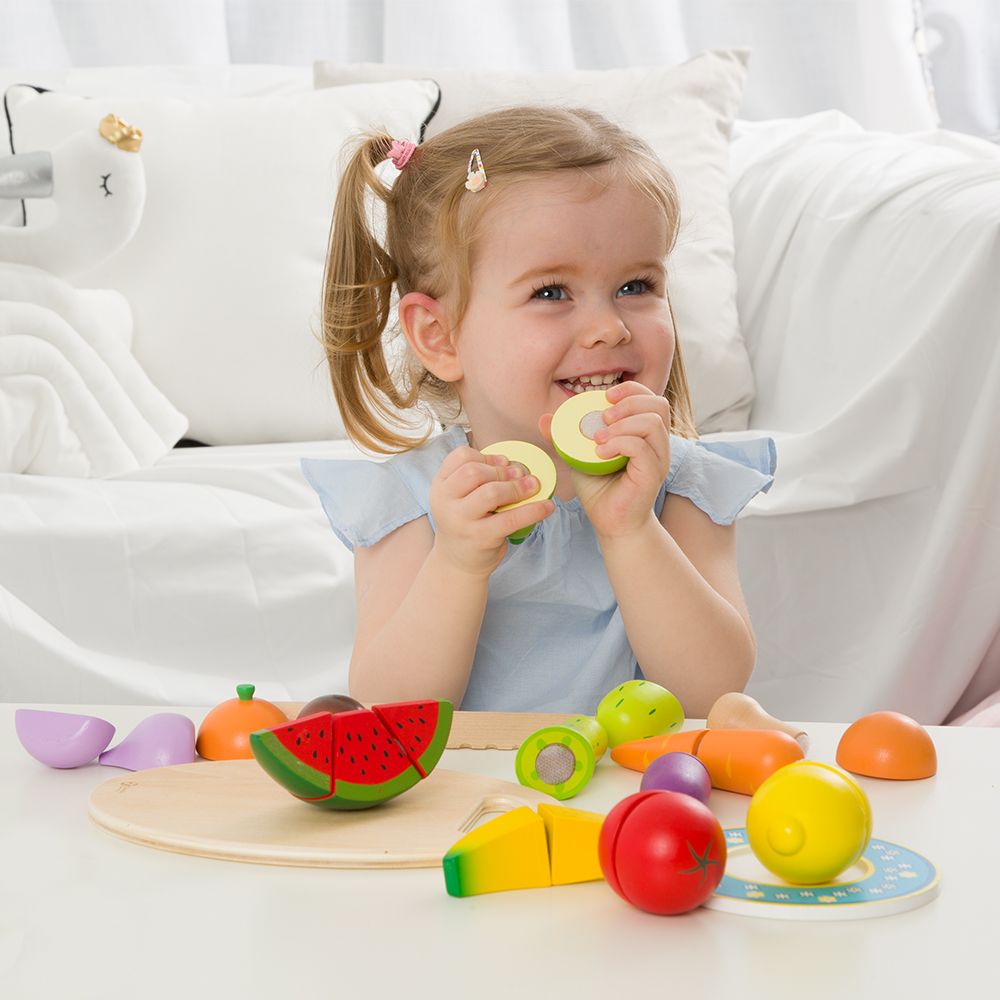 Classic world Cutting Fruit Puzzle for toddlers. MOD&TOD