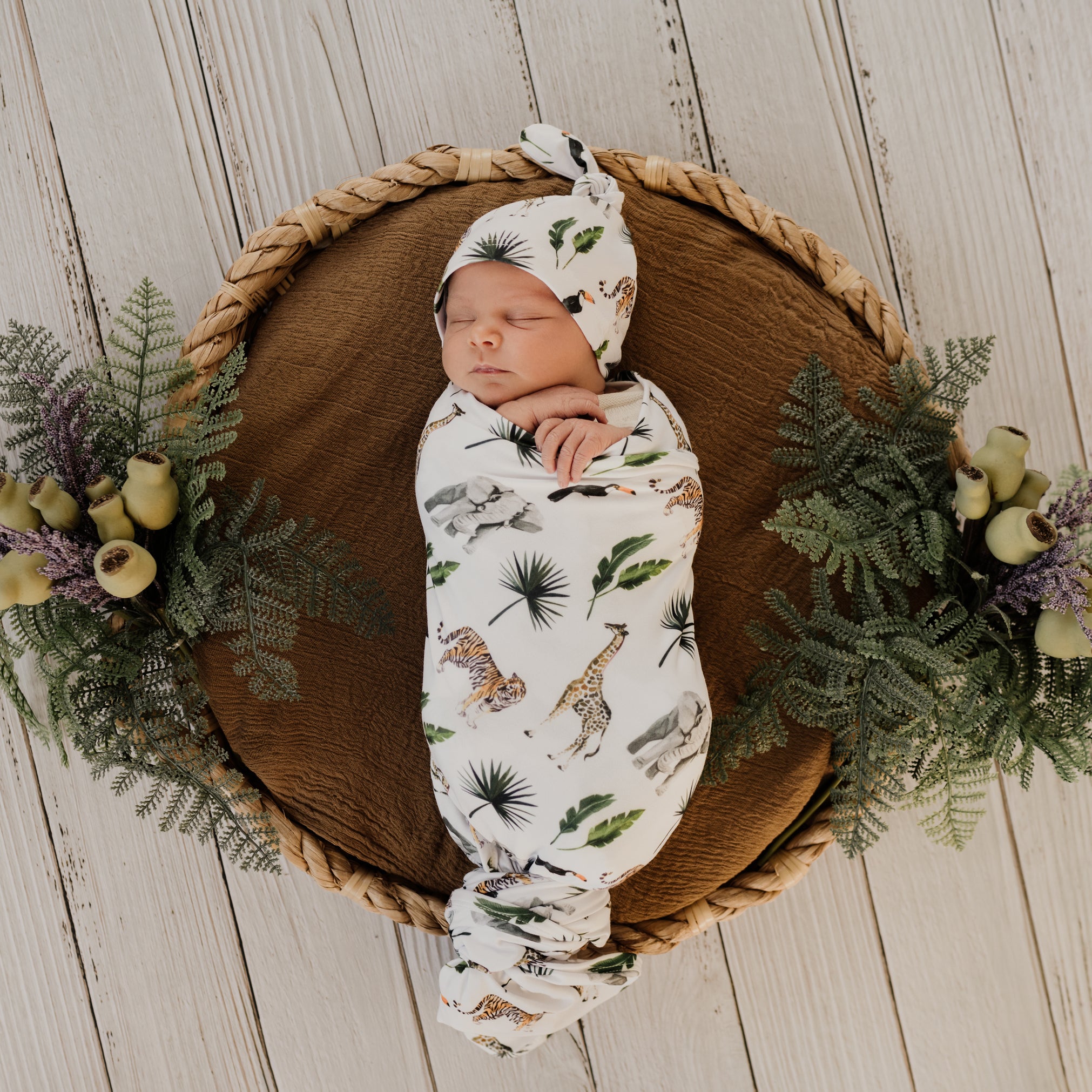 Mod & Tod Baby Stretchy Swaddle Wrap Organic Cotton - Safari - Animals