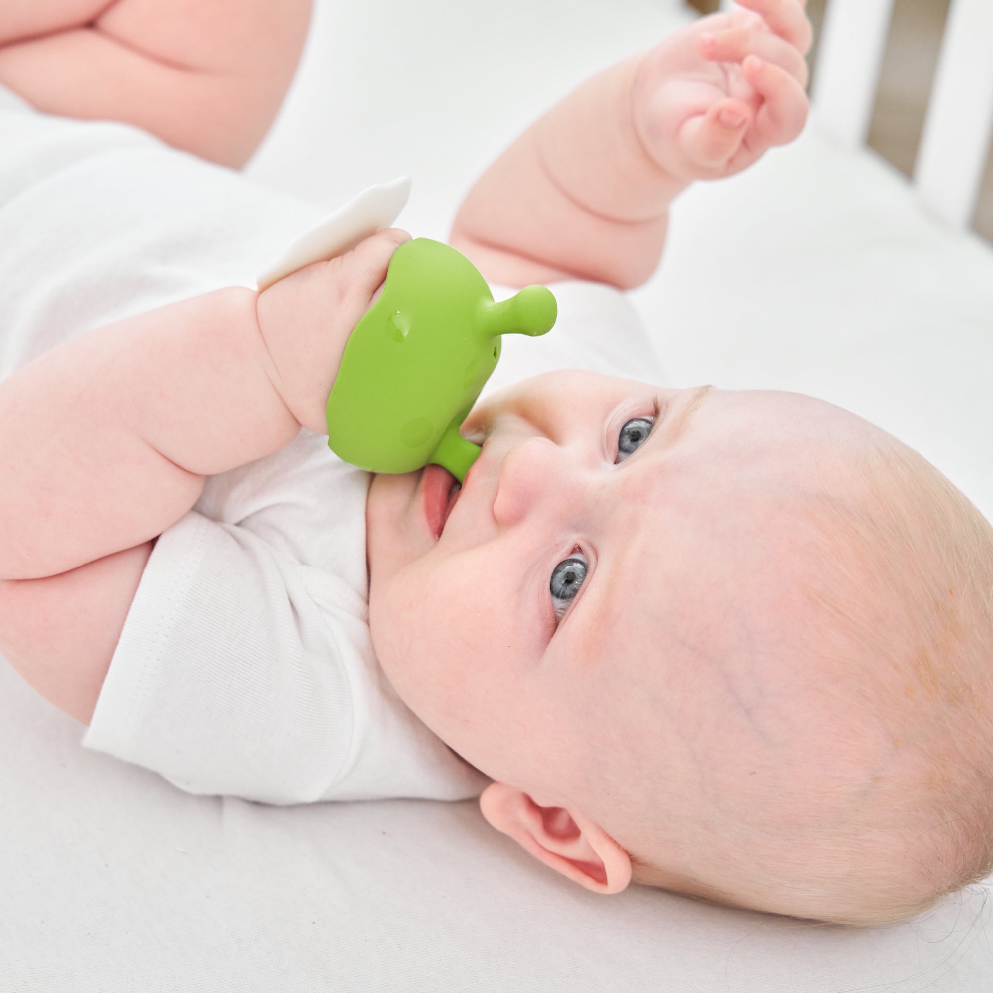 Mombella Mushroom Teether for teething baby