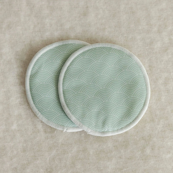 Bear & Moo Scalloped Mint Breast Pads for breastfeeding and nursing mums