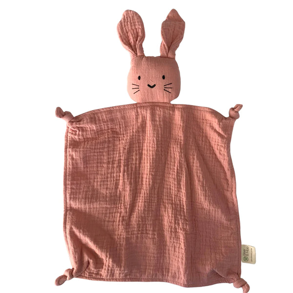 Bear & Moo Snuggly Comforter | Dusky Pink for newborn and baby. Prefect for gifting