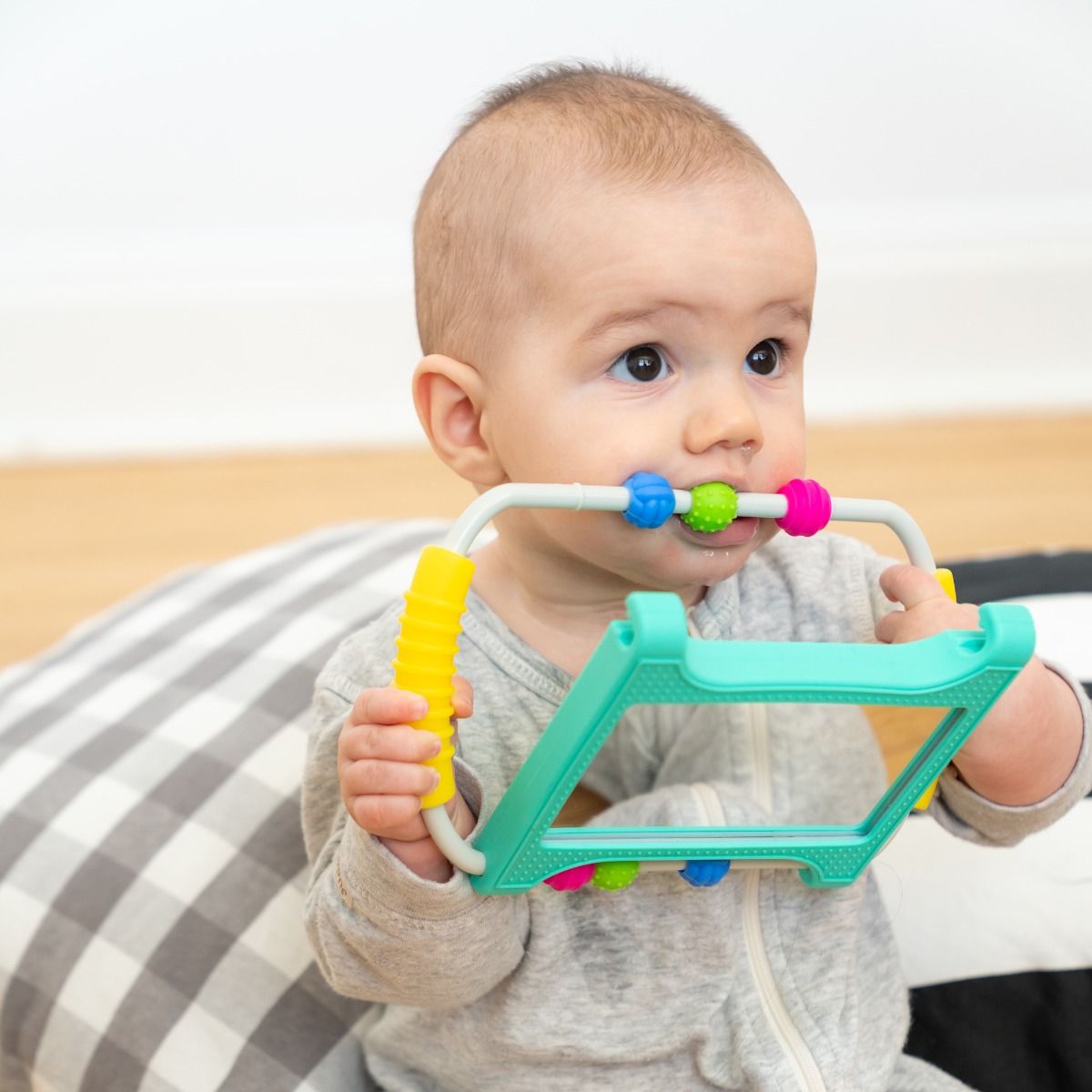 Mobi Peeka developmental mirror for baby. MOD & TOD