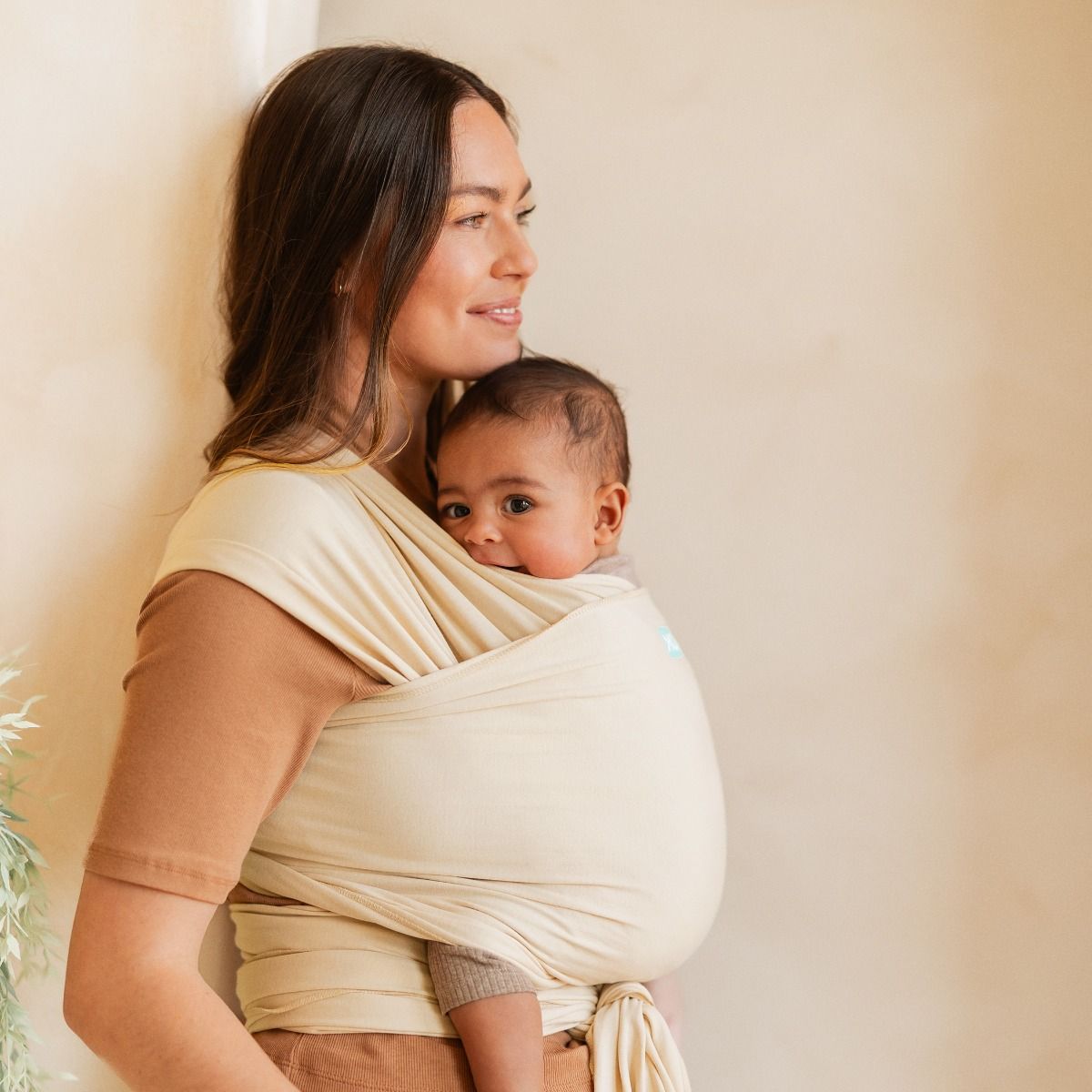 Moby Classic - Sand Dollar for baby wearing. MOD & TOD