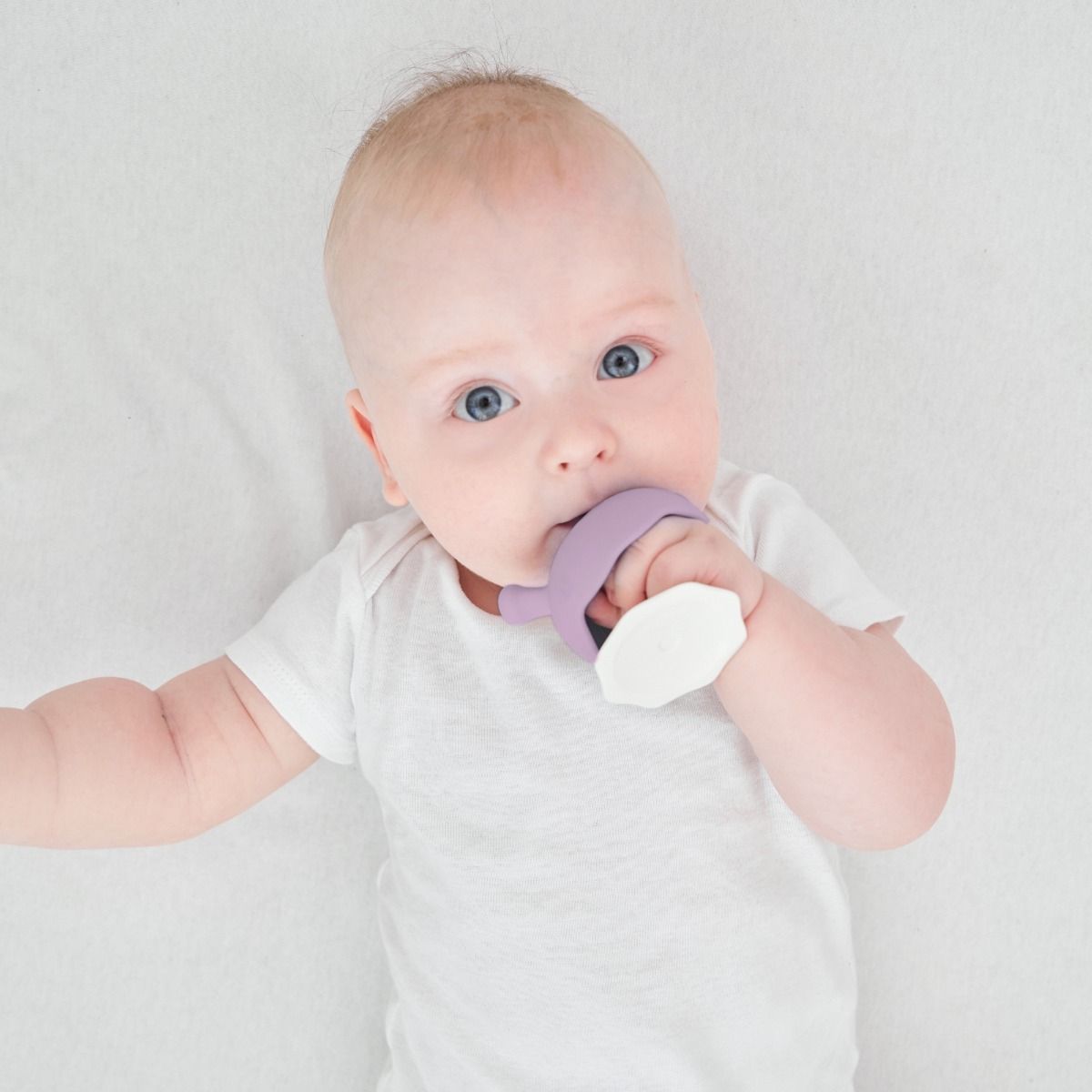 Mombella Mushroom Teether - Lavender | Baby Teething Toy | Silicone Teether | modandtod.com