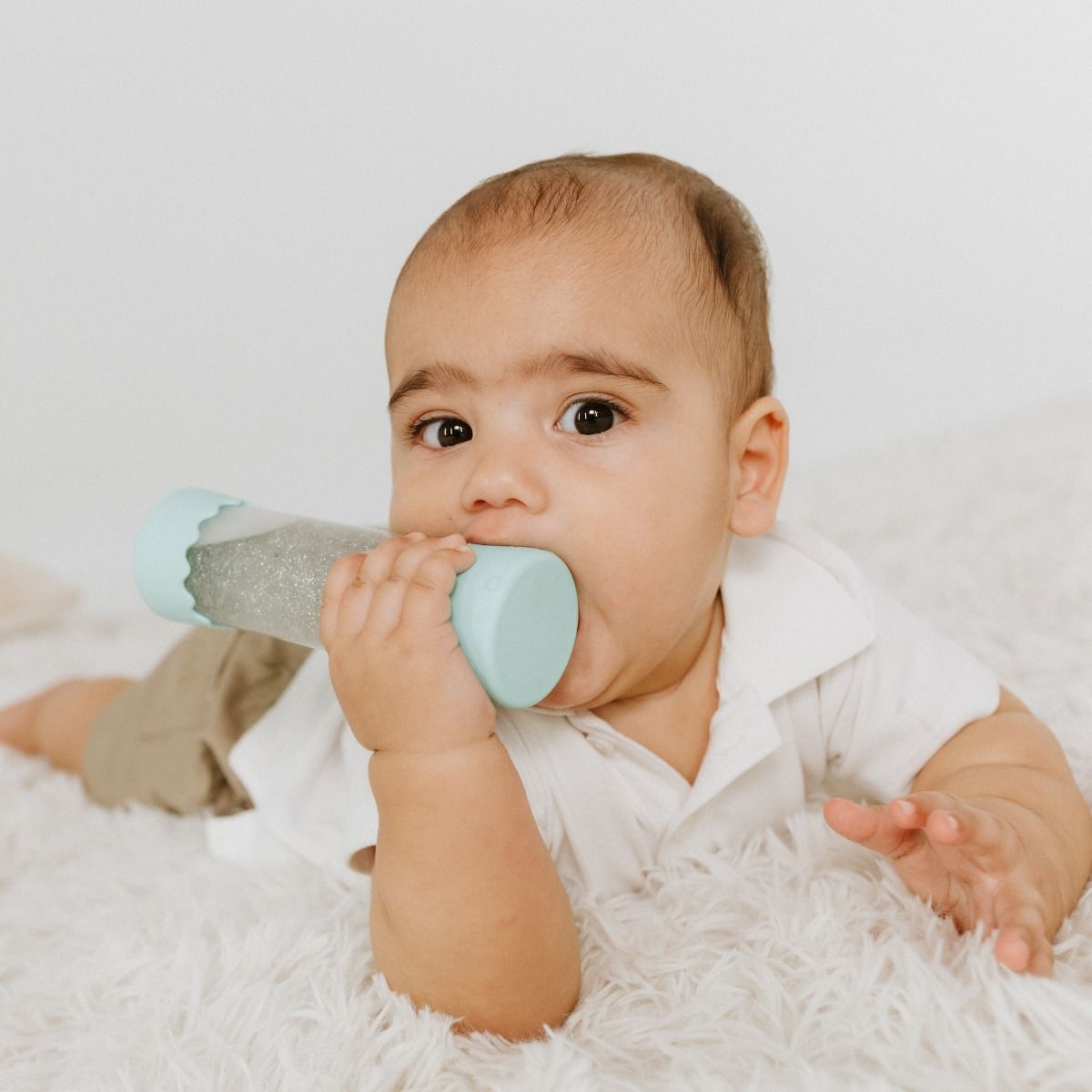 Jellystone Designs Baby Calm Down Bottle - Soft Mint | Baby Sensory Comfort Toy | modandtod.com