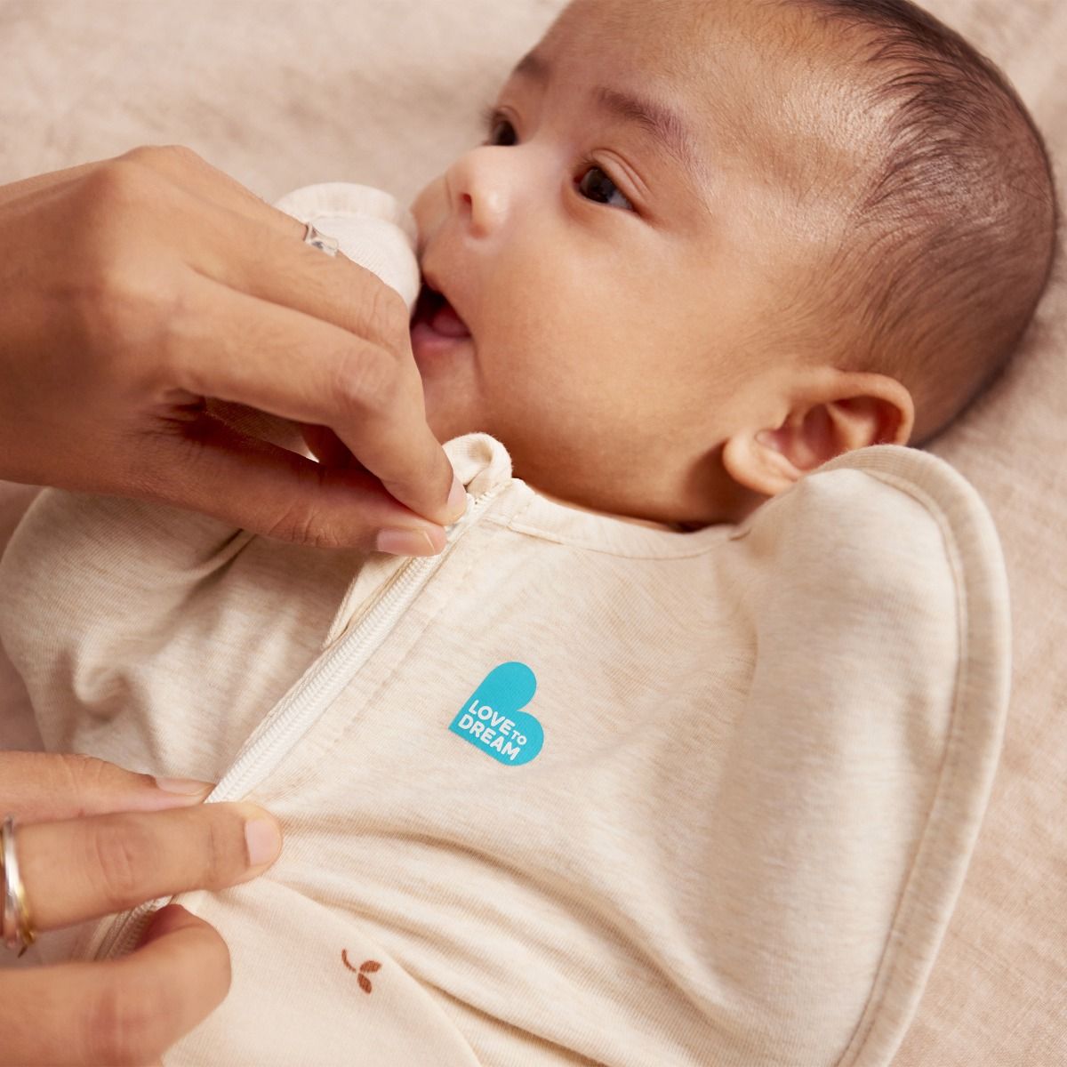 Love to Dream Swaddle Up™ All Seasons 1.5 TOG - Twigs | modandtod.com