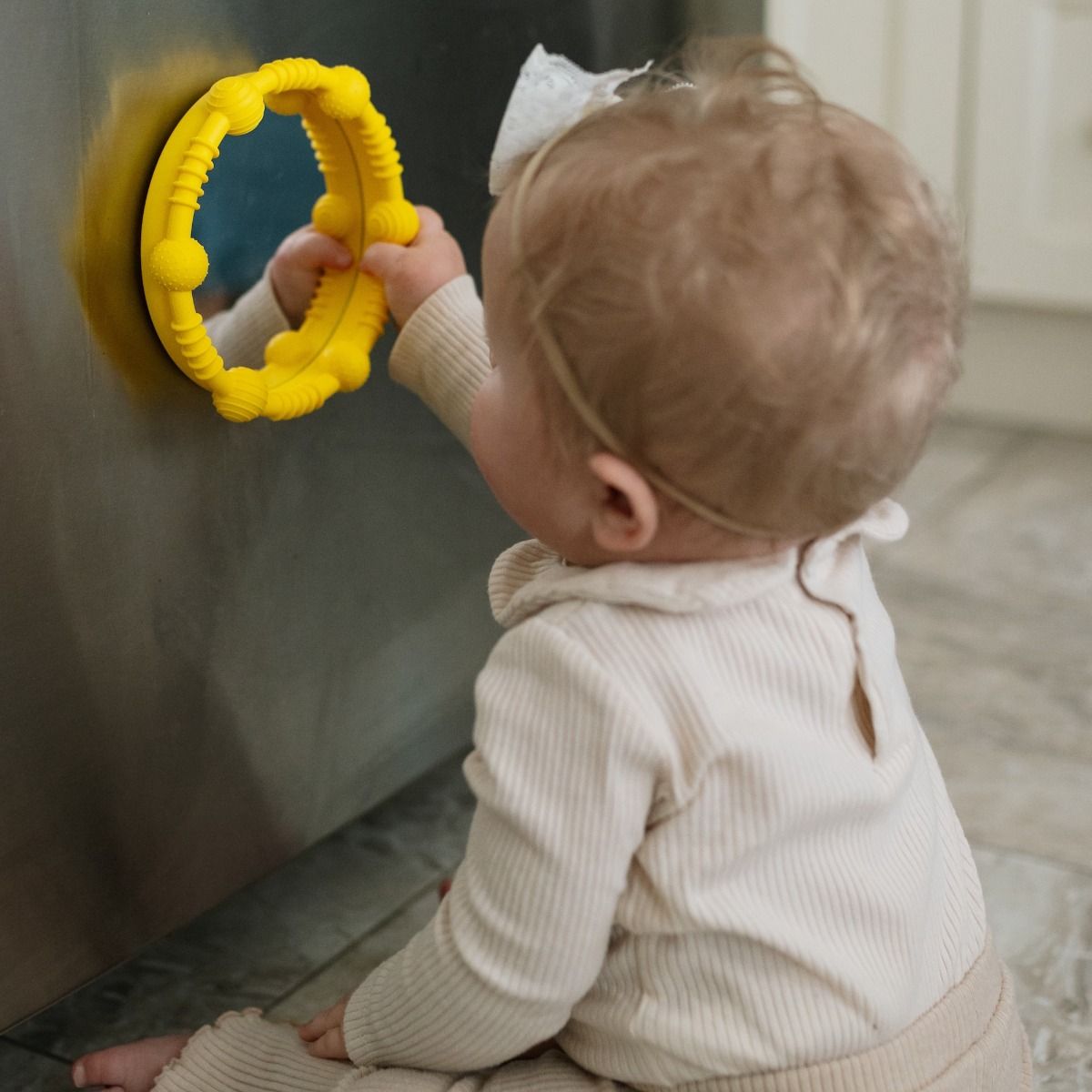 Mobi Lookee sensory bath mirror for baby and toddler bathtime fun. MOD & TOD