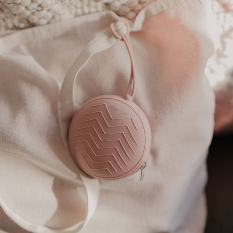 MOD & TOD Zipped Silicone Pacifier Dummy Case | Blush Pink for baby and mum storage